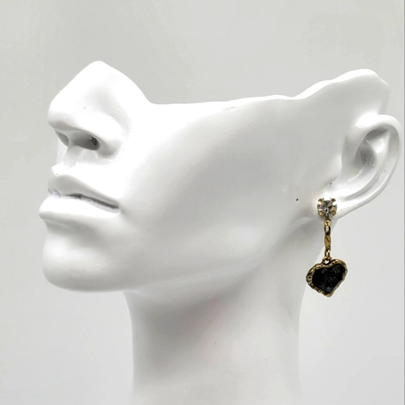 Betsey Johnson Vintage Heart Dangle Earrings with Diamond Crystal - Picture 1 of 5